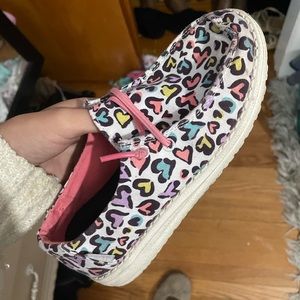 Girls hey dudes size 2y
